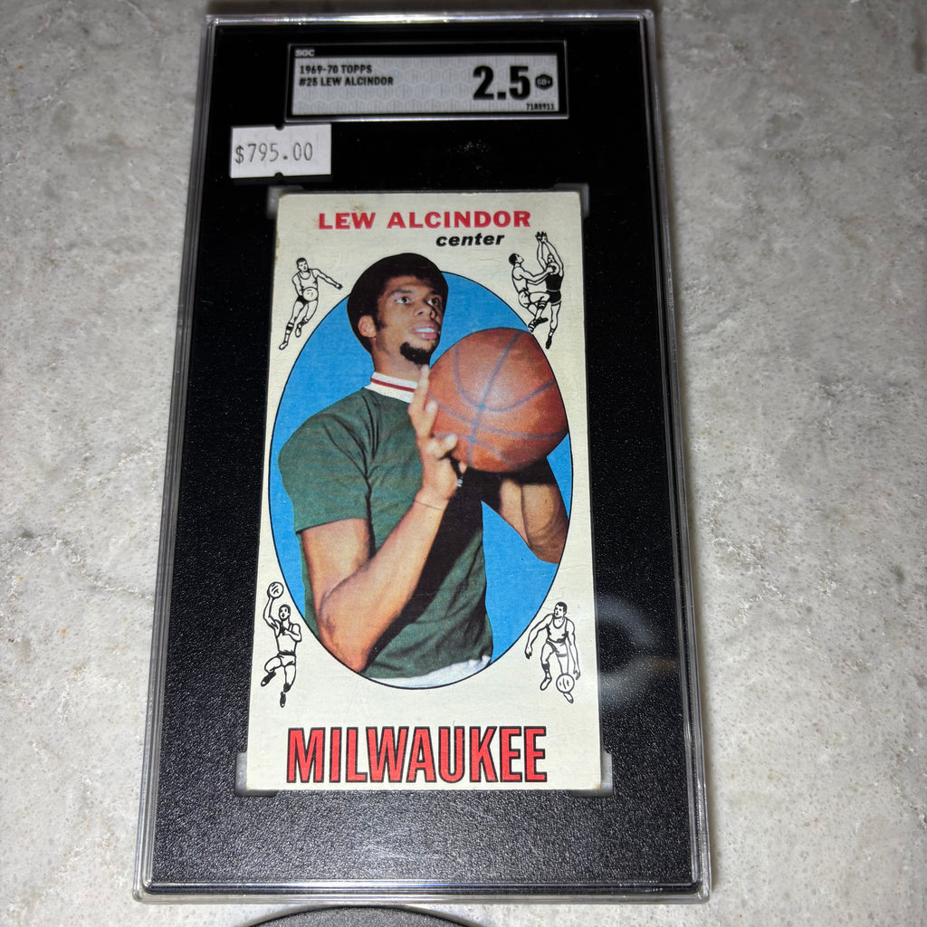 Lew Alcindor (Kareem Abdul-Jabaar) 1969-70 Topps #25 SGC 2.5