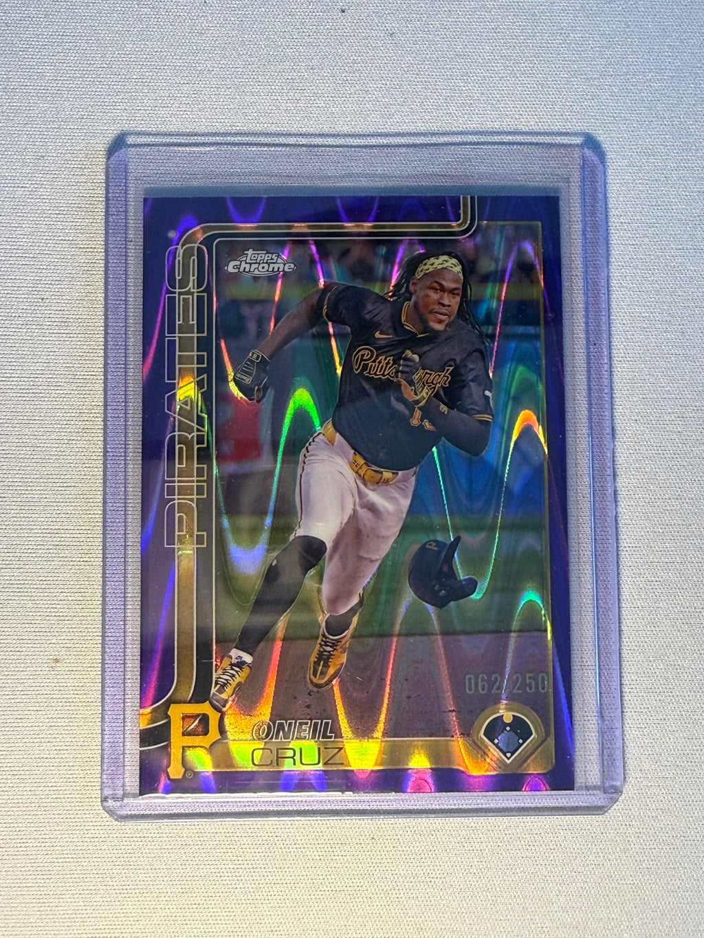 Oneil Cruz Topps Chrome Wave Refractor /250