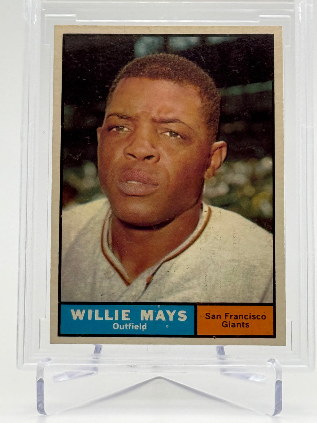 Willie Mays 1961 Topps #150 BCCG 9